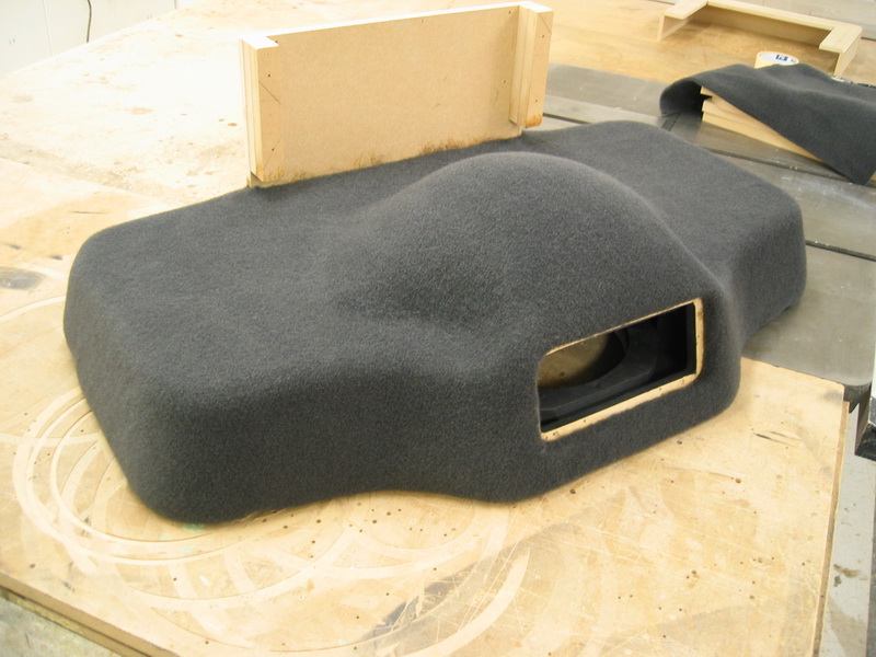 Mercedes S55 Sub box with carpet